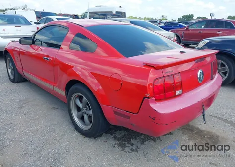 2007 Ford Mustang V6 Deluxe/V6 Premium from USA, damaged, VIN 1ZVHT80N775363507